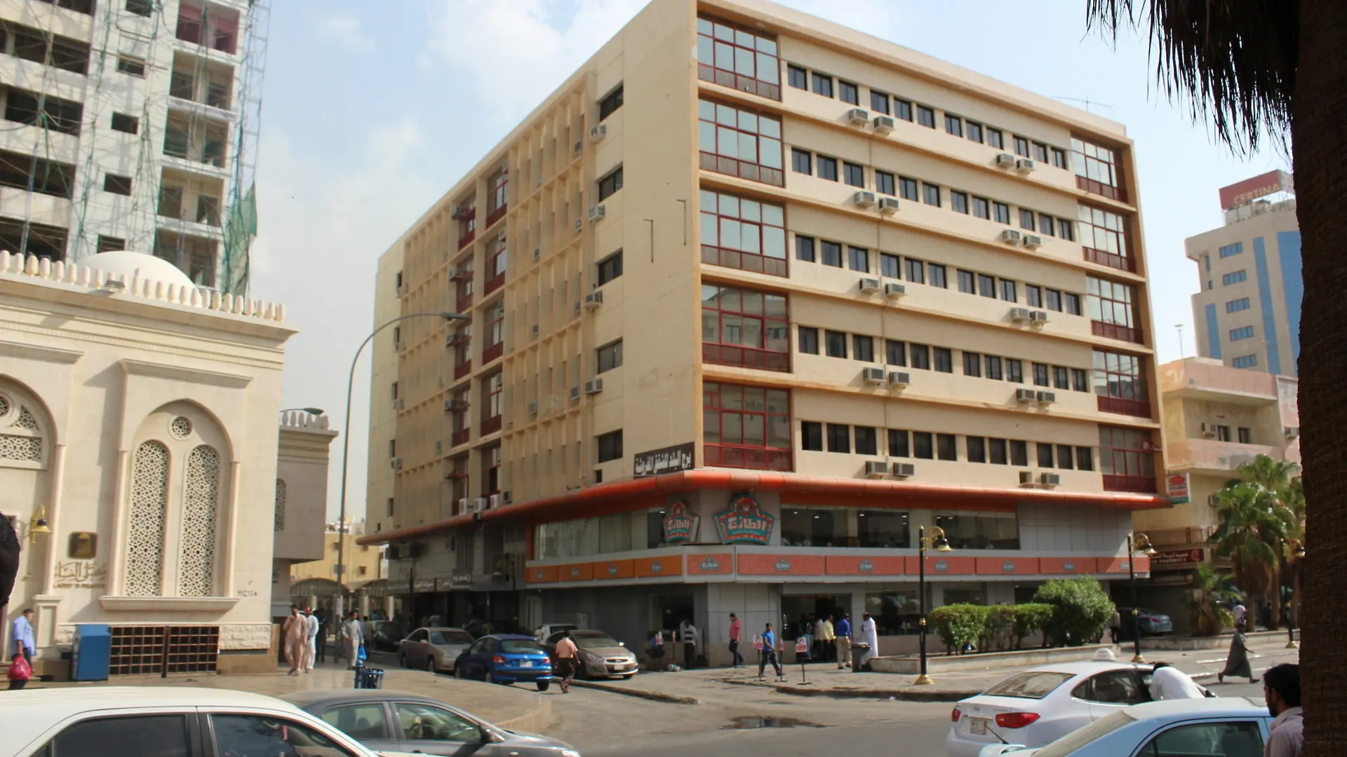 Burj Al Balad Hotel Apartments 3*, Jeddah